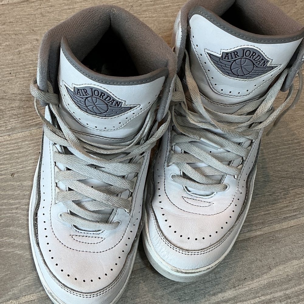 Air Jordan Cement White and Gray High-Top Men’s Sz 7 EU 40 DR8884-100